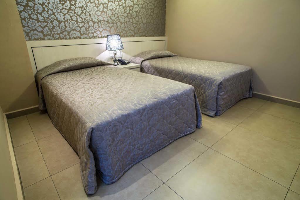 קואלה לומפור Kingston Hotel 1 , Bukit Bintang מראה חיצוני תמונה